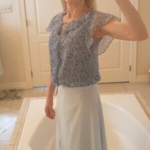 Vince Camuto ruffle sleeve, ruffle front chiffon blouse XS